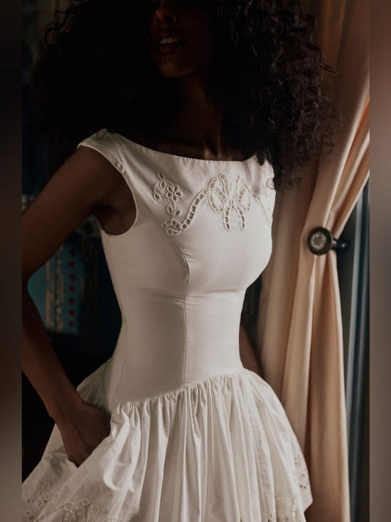 House of CB Dresses & Skirts - House of CB Lauren White Cotton Broderie Anglaise Boat Neck Mini Dress size S